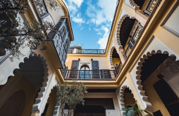 Elégant Riad Maison d’Hôtes de 12 chambres idéalement situé en Medina