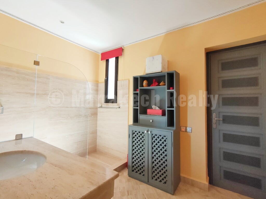 Standout 3 bedroom duplex apartment for rent in a gated community