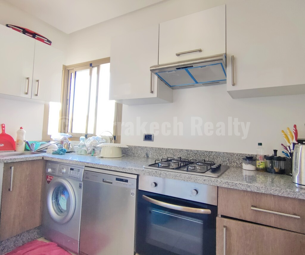Bel appartement de 3 chambres dans un domaine golfique
