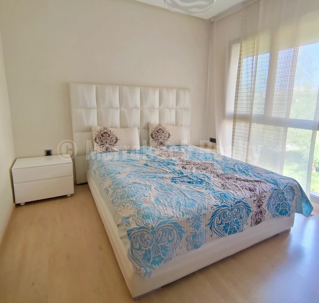 Bel appartement de 3 chambres dans un domaine golfique