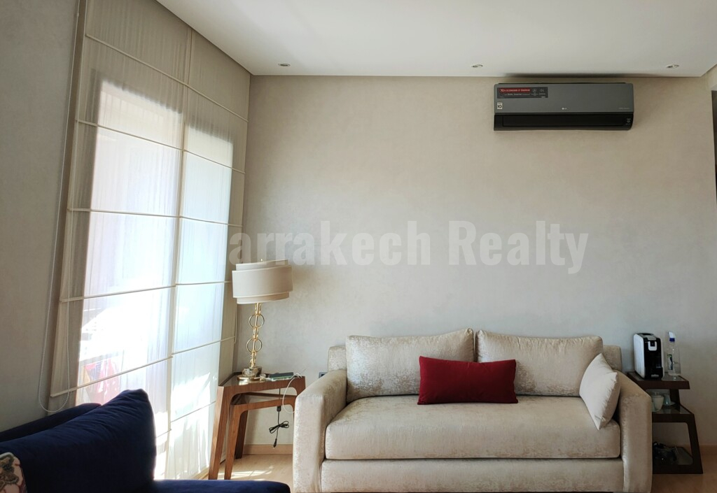 Bel appartement de 3 chambres dans un domaine golfique