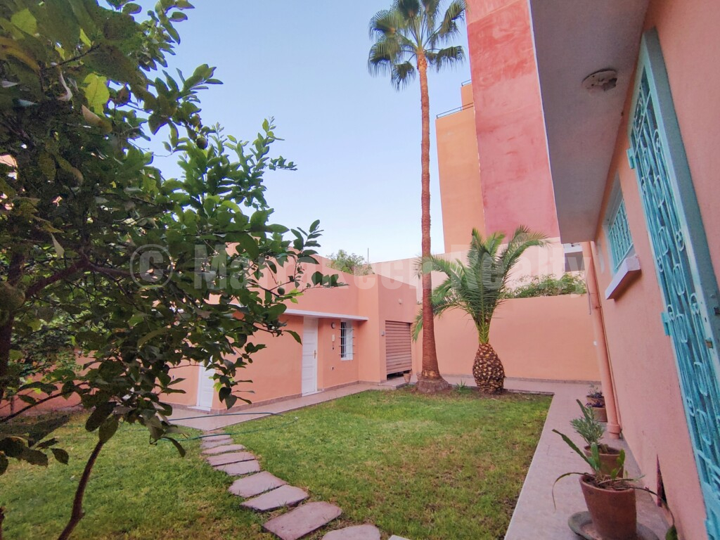 Charmante maison de ville de 4 chambres à louer au coeur de Marrakech
