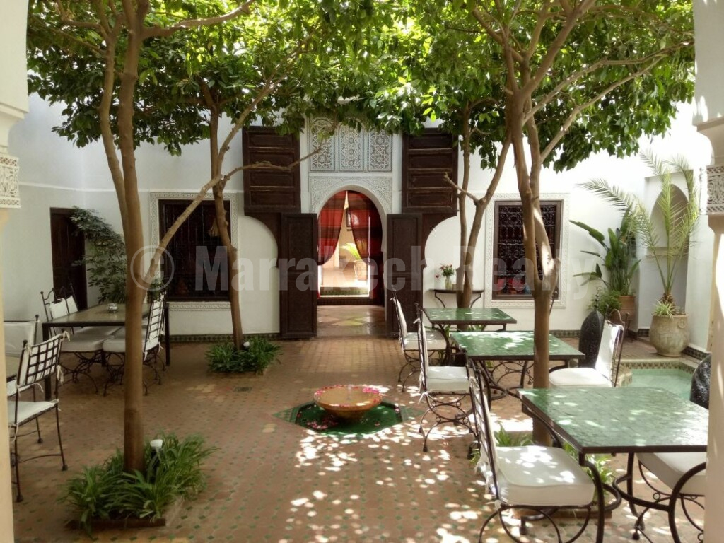 Traditionnel Riad Maison d’Hôtes de 7 chambres et 2 patios
