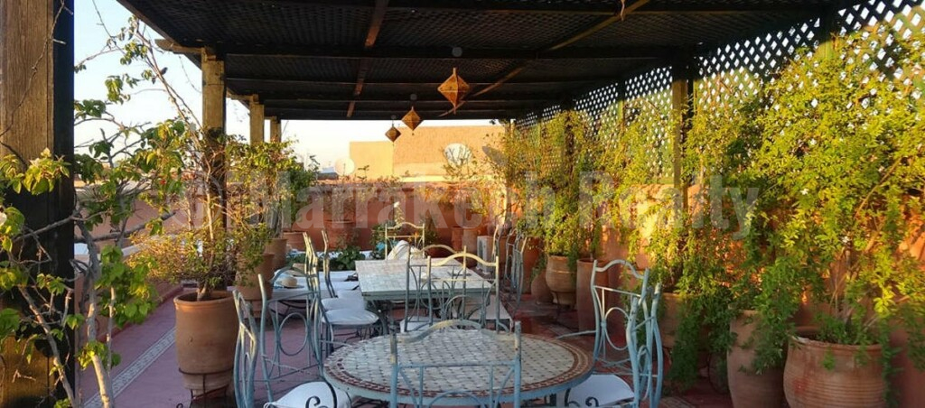 Traditionnel Riad Maison d’Hôtes de 7 chambres et 2 patios