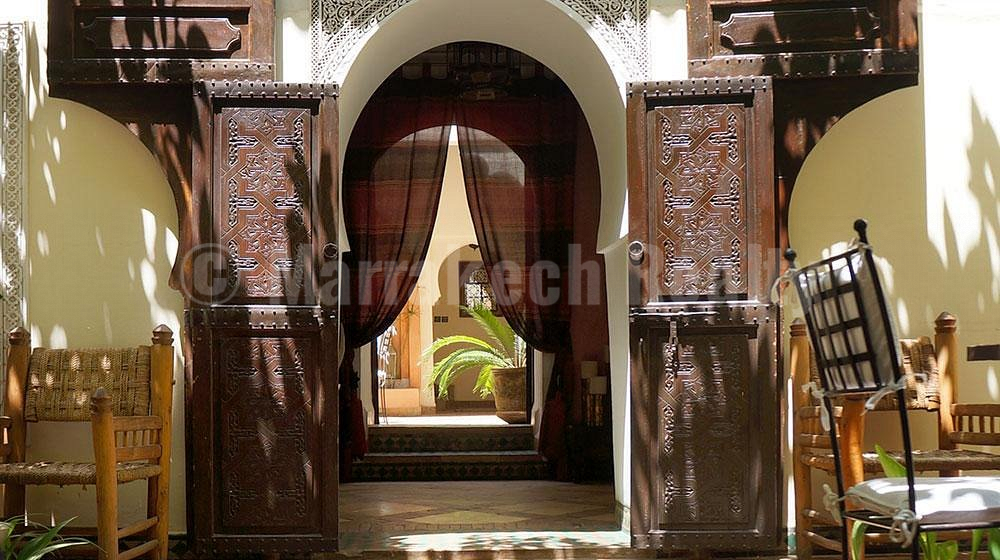 Traditionnel Riad Maison d’Hôtes de 7 chambres et 2 patios