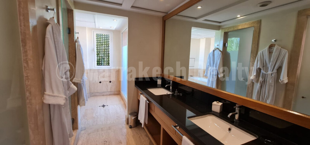 Beau Riad moderne de 4 chambres dans un domaine hôtelier exclusif