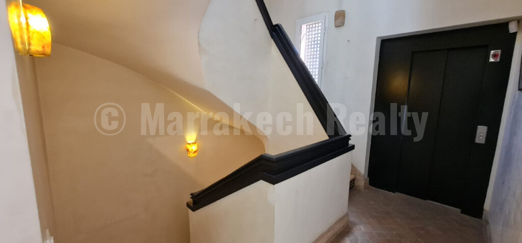 Beau Riad moderne de 4 chambres dans un domaine hôtelier exclusif