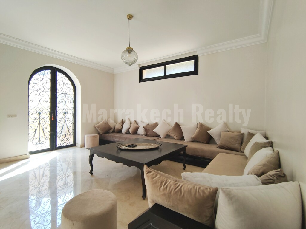 Substantial 8 bedroom villa for rent close to downtown Marrakech