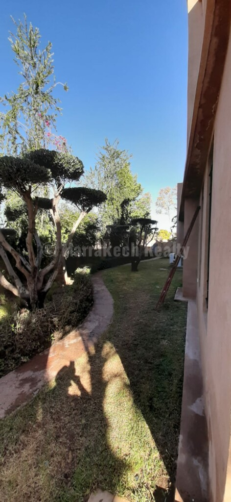 Villa contemporaine à louer en longue durée proche golf et centre ville de Marrakech