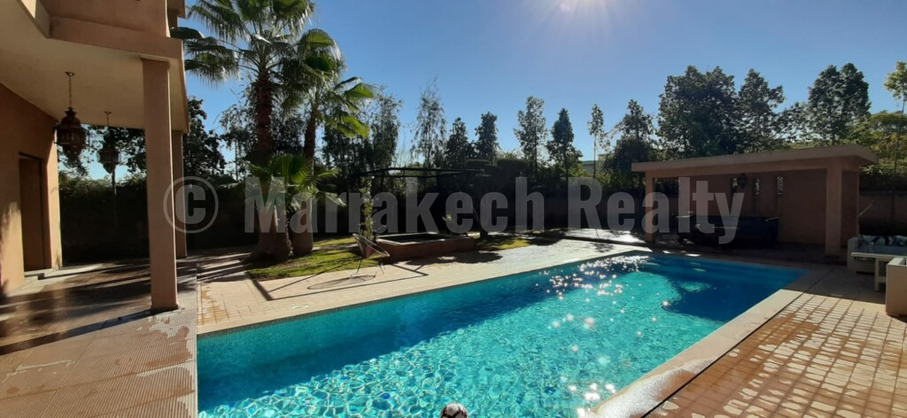 Villa contemporaine à louer en longue durée proche golf et centre ville de Marrakech