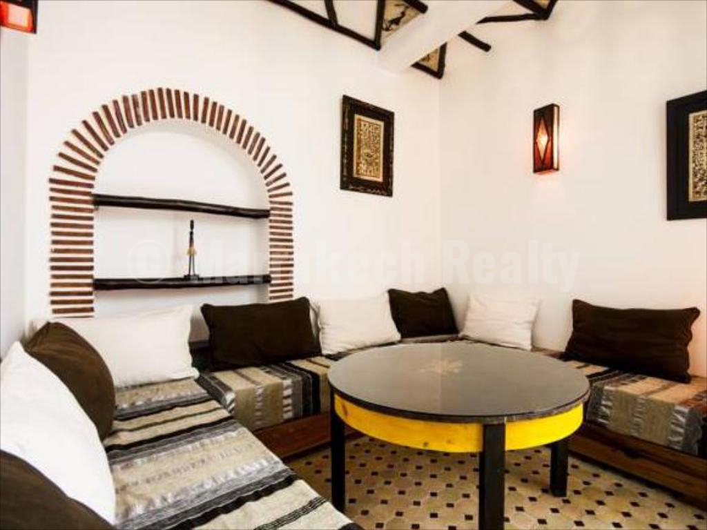 Lovely 4 bedroom Riad with seaviews