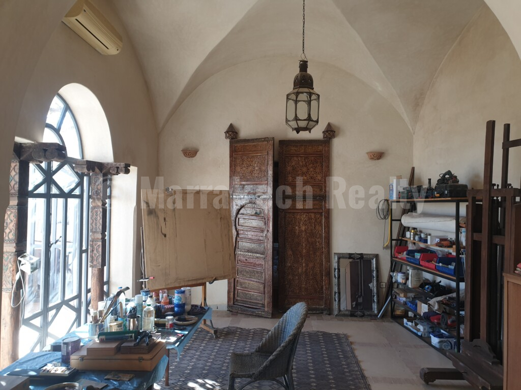 Lovely 4 bedroom Riad in a village close to Marrakech
