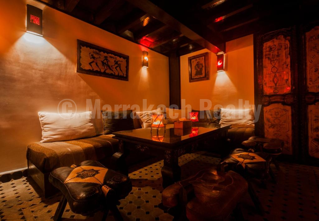 Lovely 4 bedroom Riad with seaviews