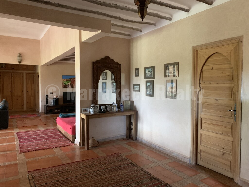 Lovely 3 bedroom country house for sale 25 km from Marrakech