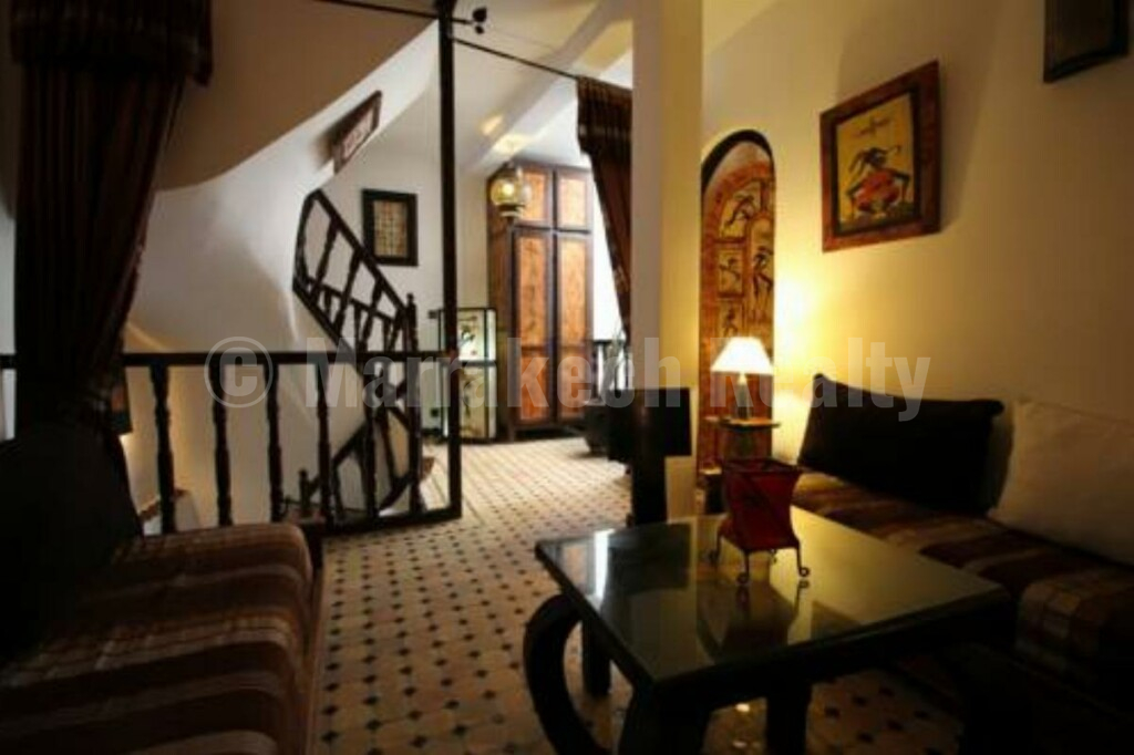 Lovely 4 bedroom Riad with seaviews