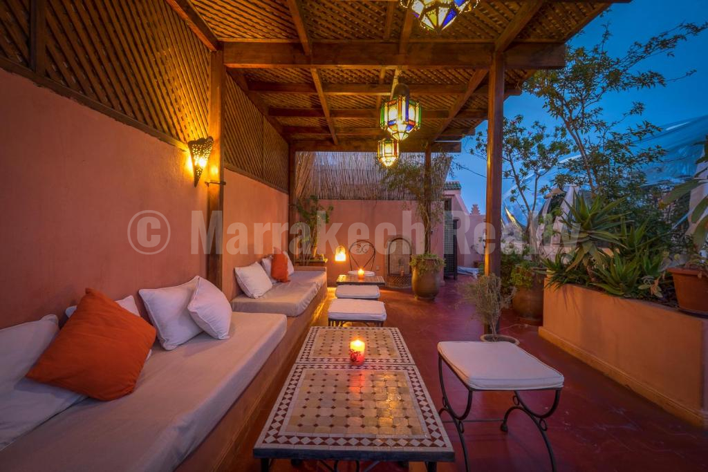 Standout 6 bedroom Riad with excellent location