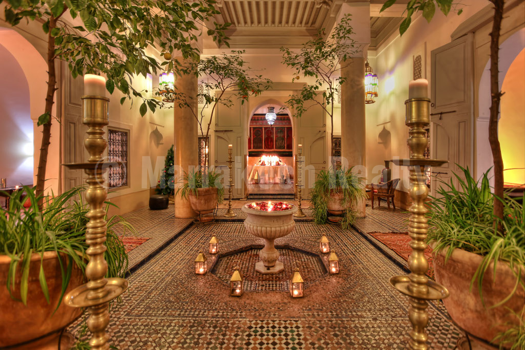 Upscale 5 suite Boutique-Riad in the heart of the Medina