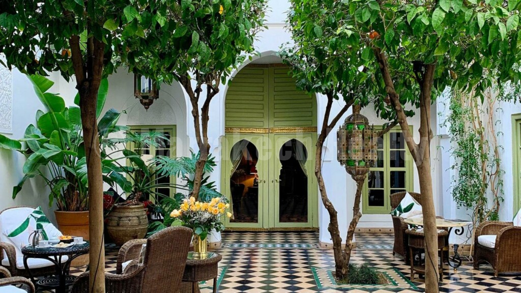 Exceptionnel Riad de 8 chambres et suites avec spa et piscines