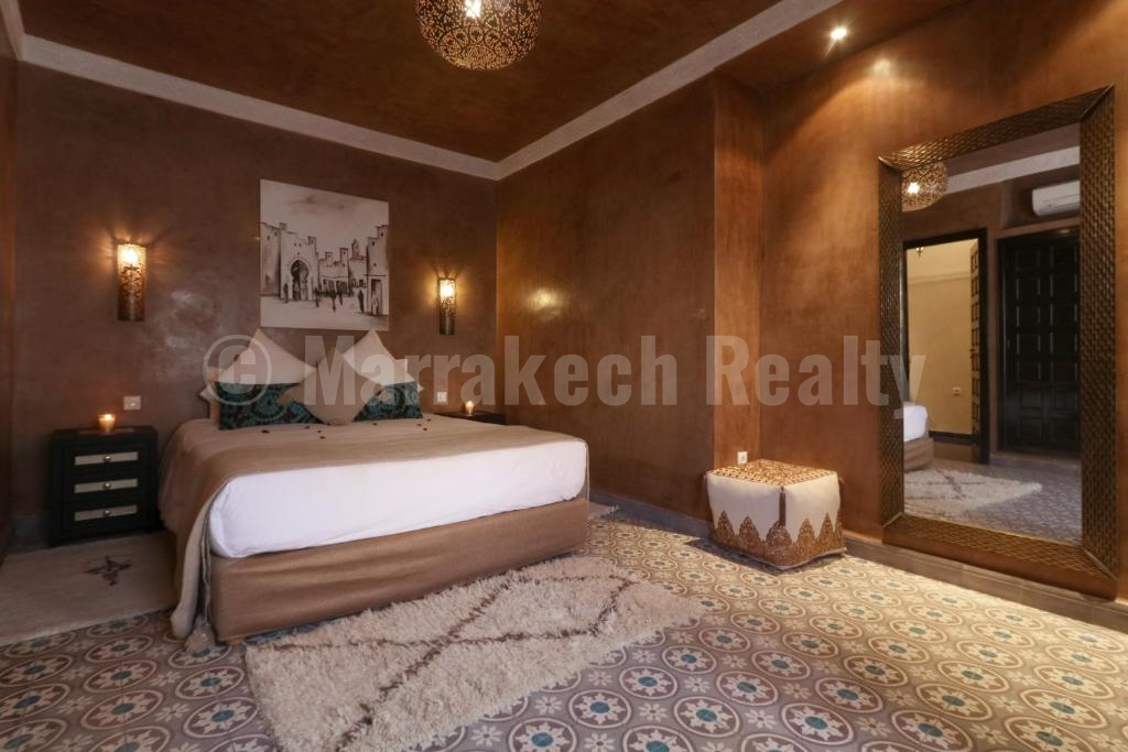 Upscale 6 bedroom Boutique-Riad with exceptional location