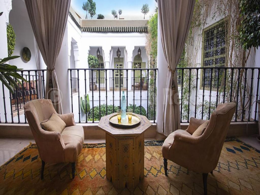 Exceptionnel Riad de 8 chambres et suites avec spa et piscines