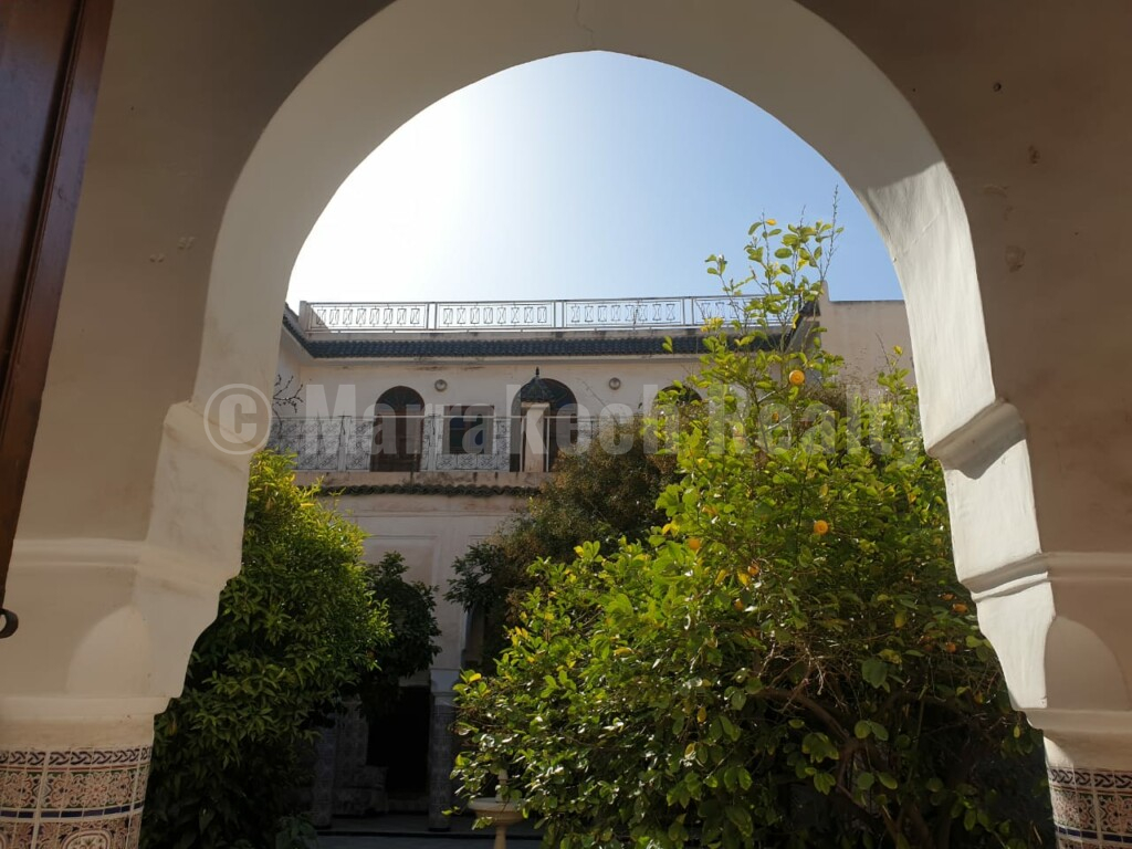 Vaste Riad titré à rénover avec superbe potentiel