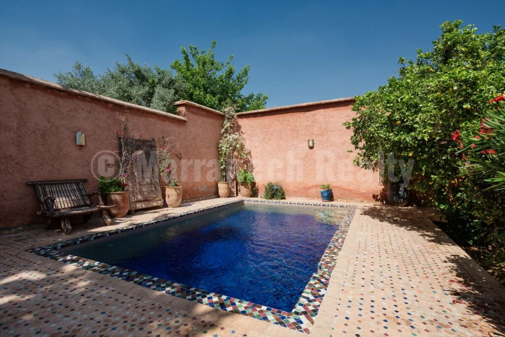Charmante propriété nichée dans une oliveraie à vendre à Marrakech