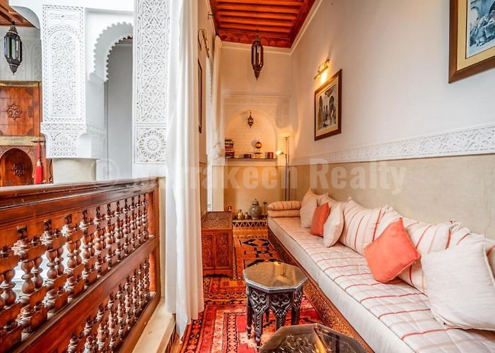 Beau Riad arabo-andalou de 8 chambres à vendre en Medina