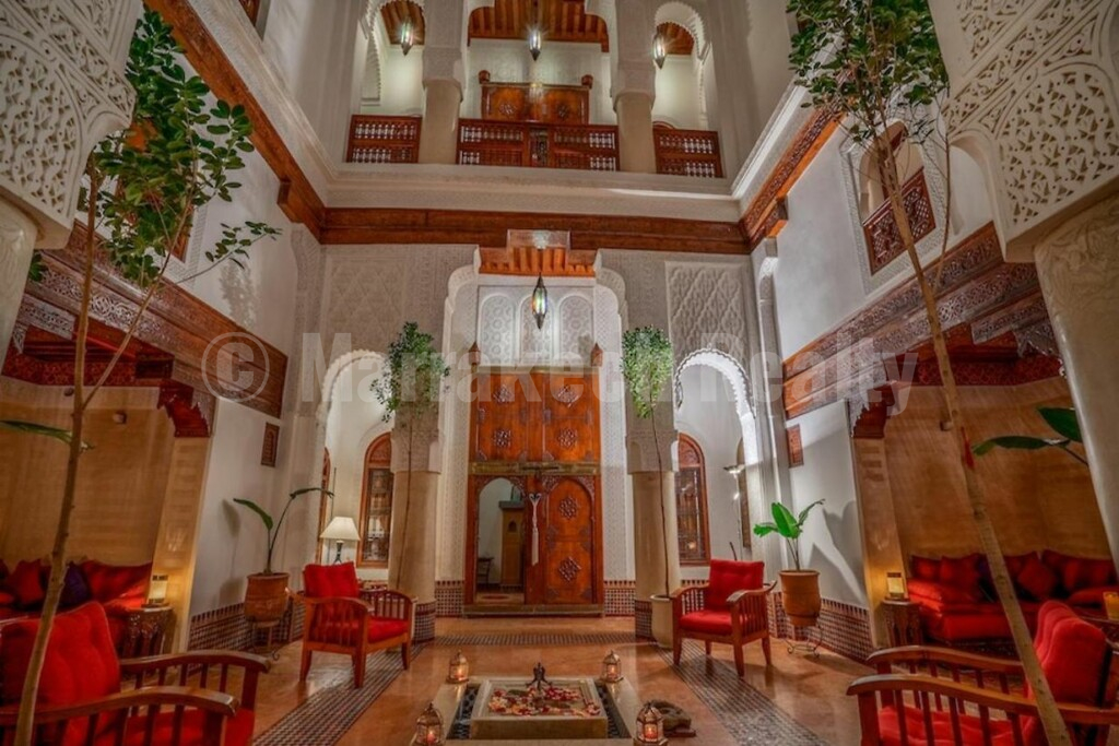 Beau Riad arabo-andalou de 8 chambres à vendre en Medina