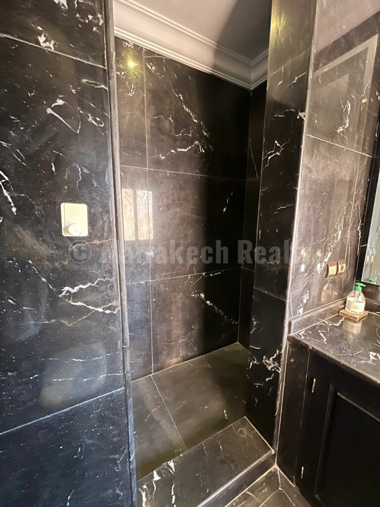 Standout 2 bedroom apartment for rent in the heart of Gueliz