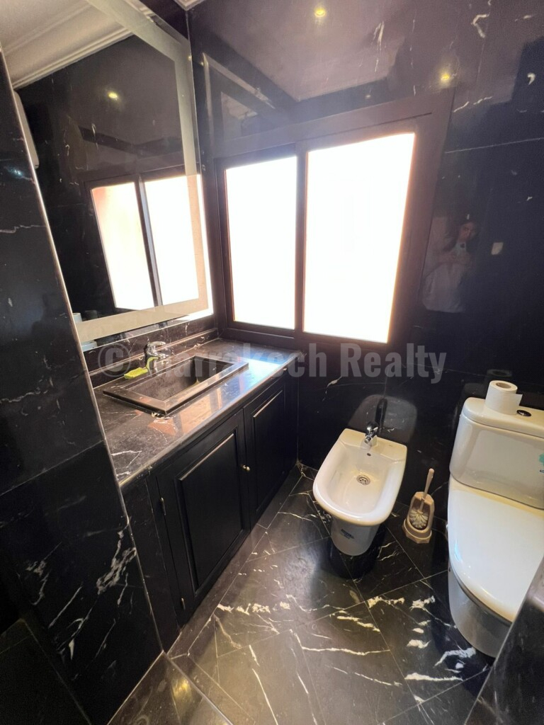 Standout 2 bedroom apartment for rent in the heart of Gueliz