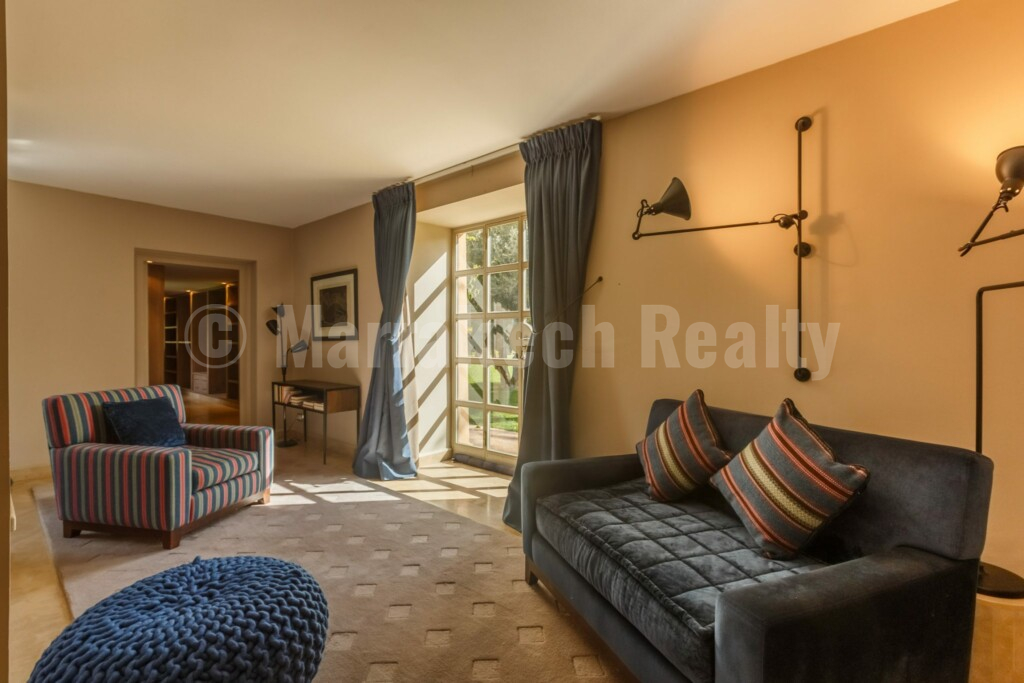 Luxueuse villa dans un domaine sécurisé en Palmeraie de Marrakech