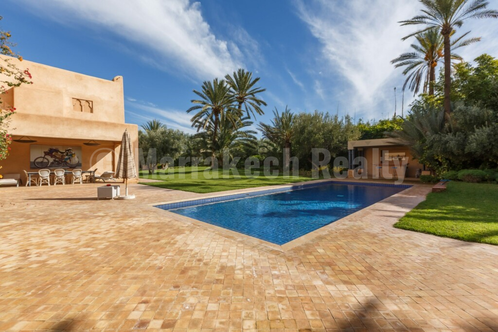 Luxueuse villa dans un domaine sécurisé en Palmeraie de Marrakech
