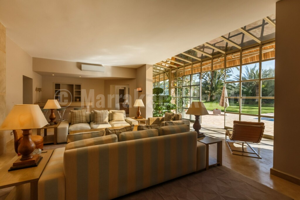 Luxueuse villa dans un domaine sécurisé en Palmeraie de Marrakech