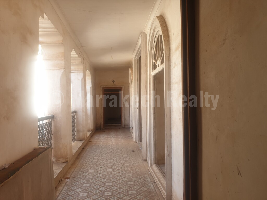 Majestueux Riad à rénover avec accès voiture proche