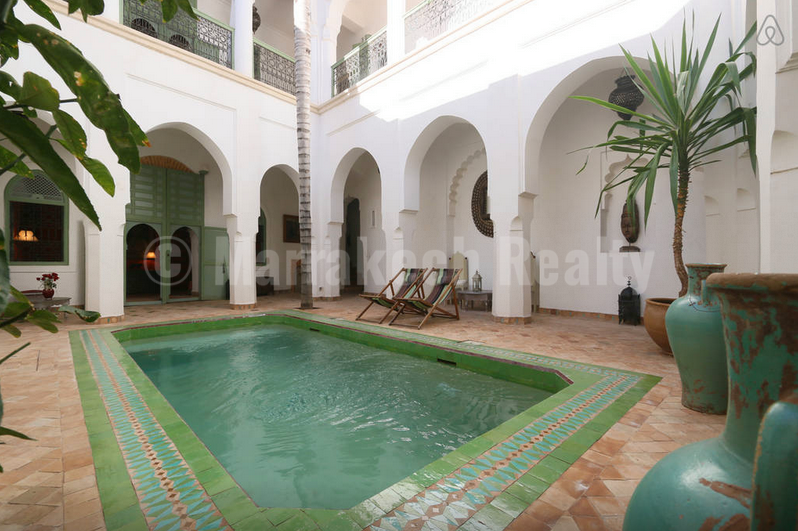 Elegant 5 bedroom Boutique-Riad with prime location