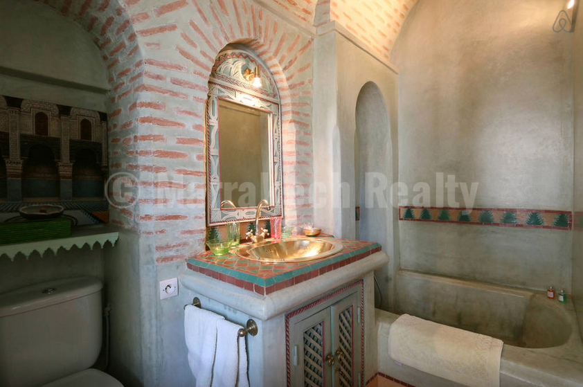 Elegant 5 bedroom Boutique-Riad with prime location