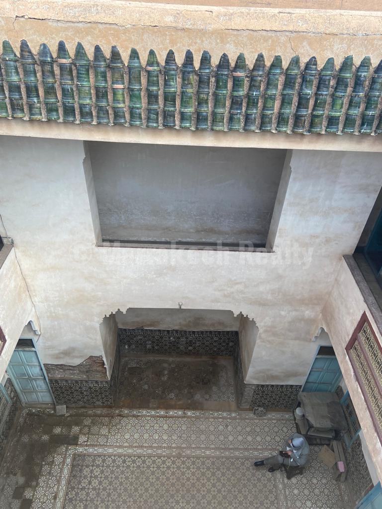 Beau Riad ancien à rénover idéalement situé