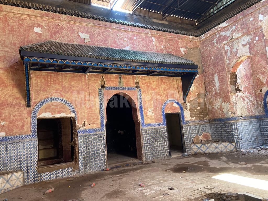 Vaste Riad à rénover avec accès voiture direct