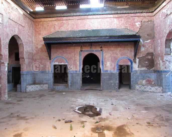 Vaste Riad à rénover avec accès voiture direct