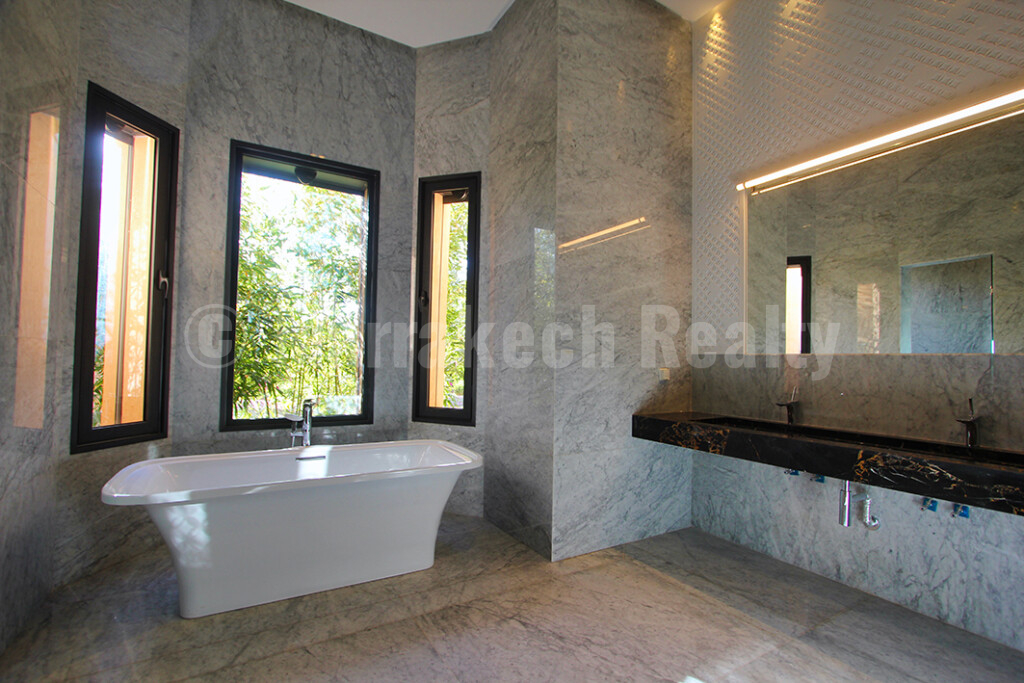 Luxueuse villa contemporaine de 5 chambres en Palmeraie