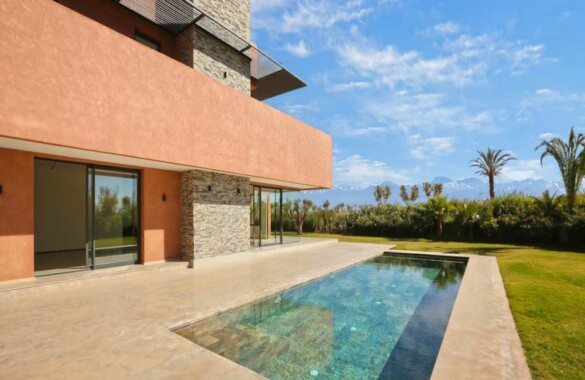 Villa de luxe à vendre en premier rang sur un parcours de golf prestigieux à Marrakech