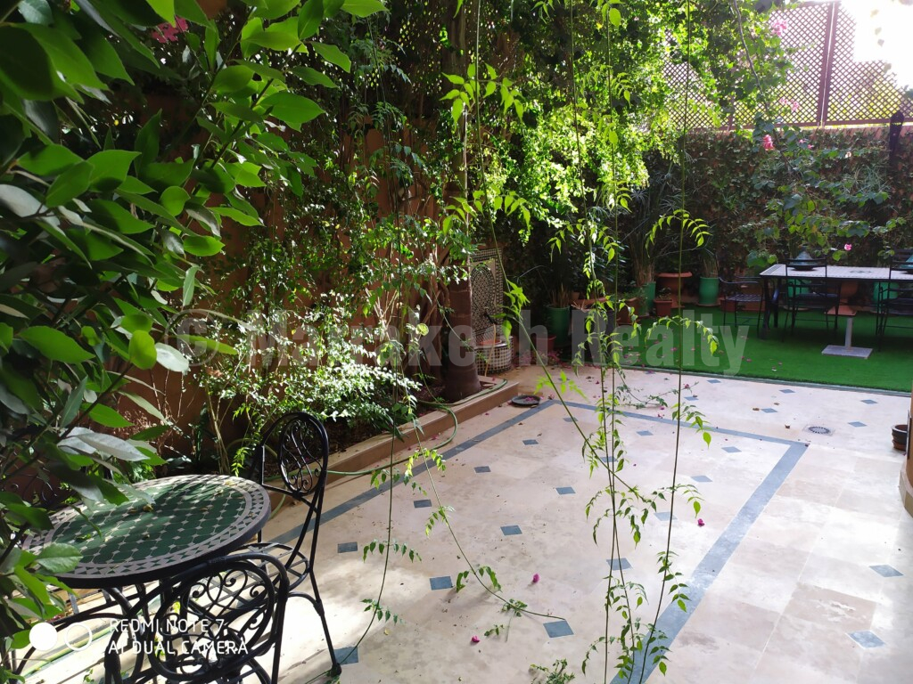 Maison de ville avec potentiel Maison d’Hôtes au cœur de Marrakech