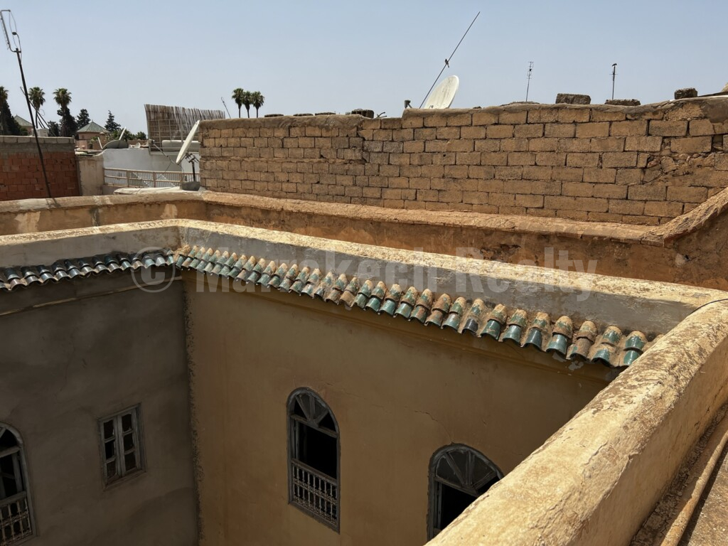 Riad titré à rénover avec emplacement de premier ordre