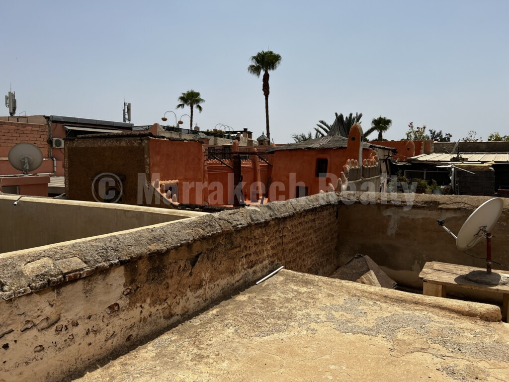 Riad titré à rénover avec emplacement de premier ordre