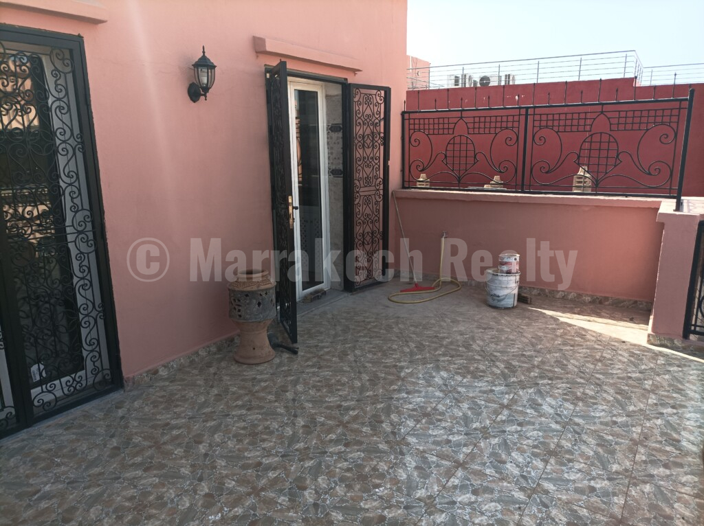 Appartement avec double terrasse au cœur de Marrakech en location longue durée