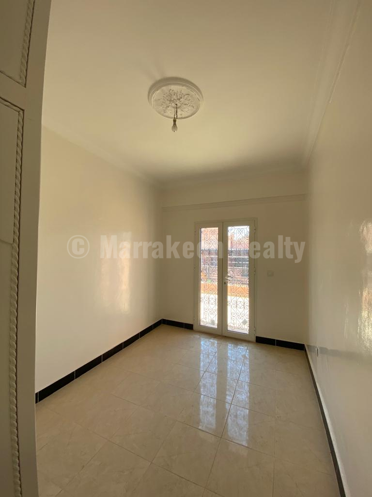 Appartement avec double terrasse au cœur de Marrakech en location longue durée