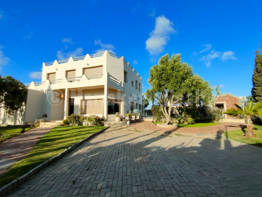 Sweet 7 bedroom country house close to Essaouira