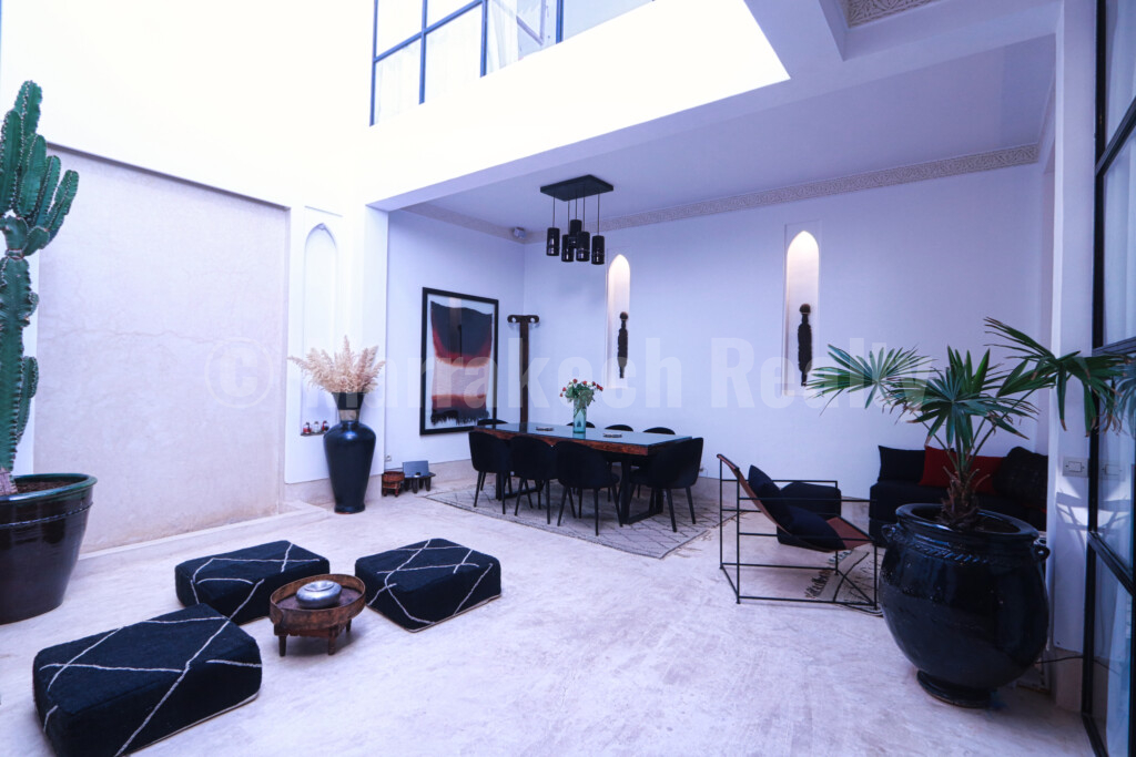 Trés beau Riad rénové de 3-4 chambres et bel emplacement