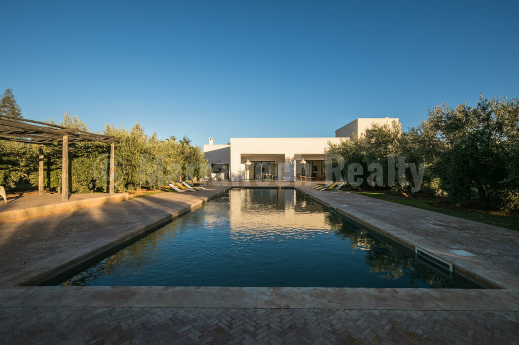 Upscale 6 bedroom villa with awesome views