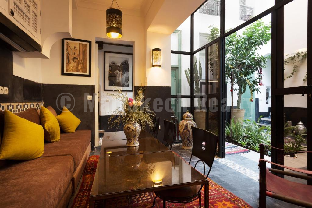Ravissant Riad de 5 chambres avec bassin chauffé en terrasse